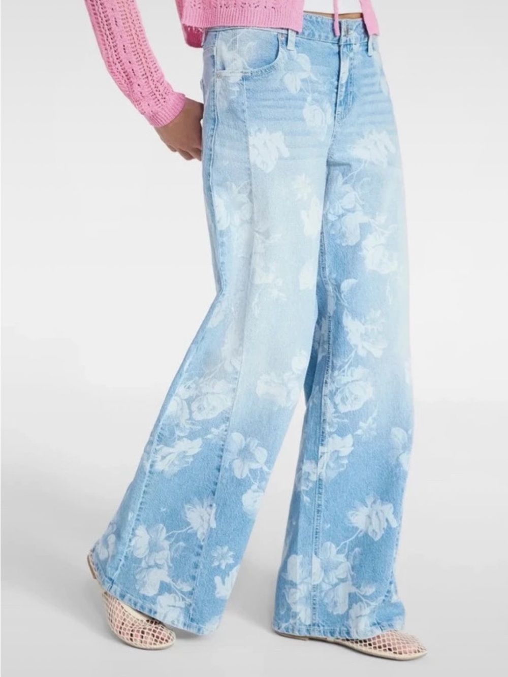 No Boundaries Light Blue Floral Wide-Leg Jeans